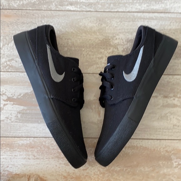 NWT Nike ID custom Stefan Janoski SB black - Picture 9 of 9